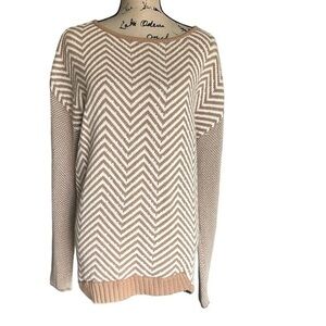 White + Warren Chevron Oversized Tan Cream Sweater Size Medium